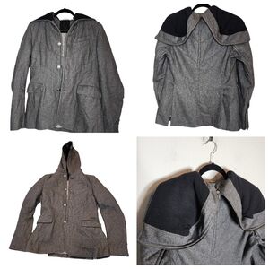Troy Smith D wool-blend grey coat.